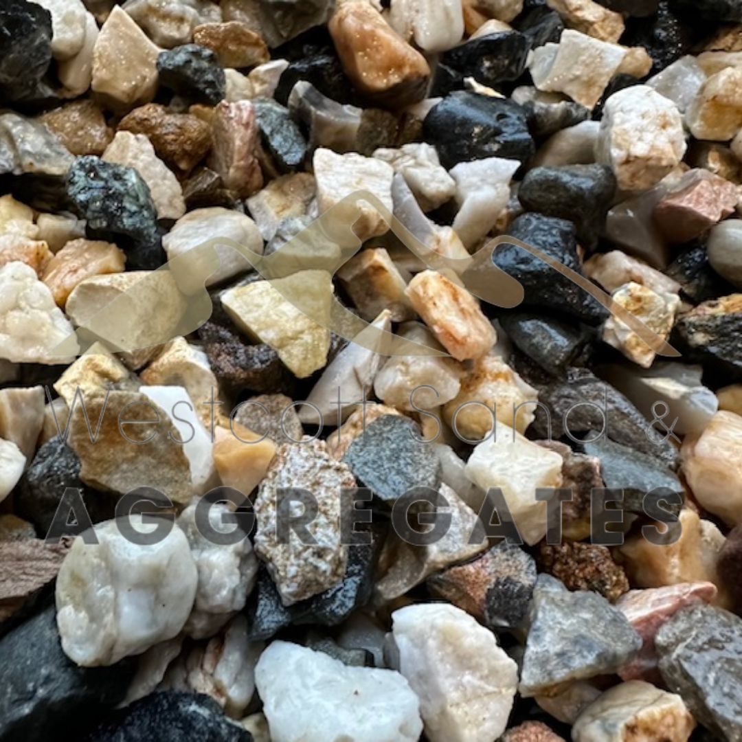 Wet calico blend decorative aggregates